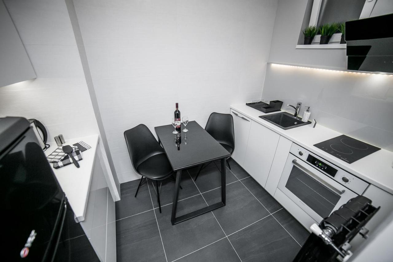 Sinergija Apartment Belgrade Luaran gambar